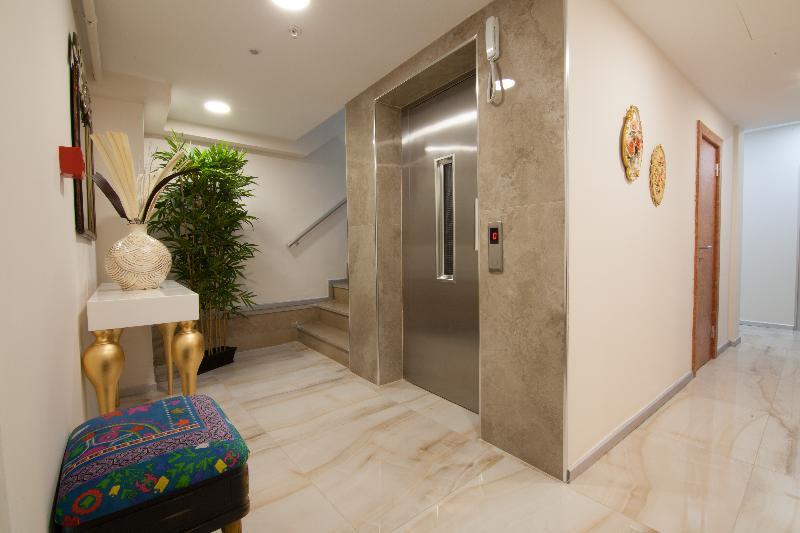ตุซลา การ์เดน โฮเต็ล แอนด์ สปา Hotel Darica  ภายนอก รูปภาพ
