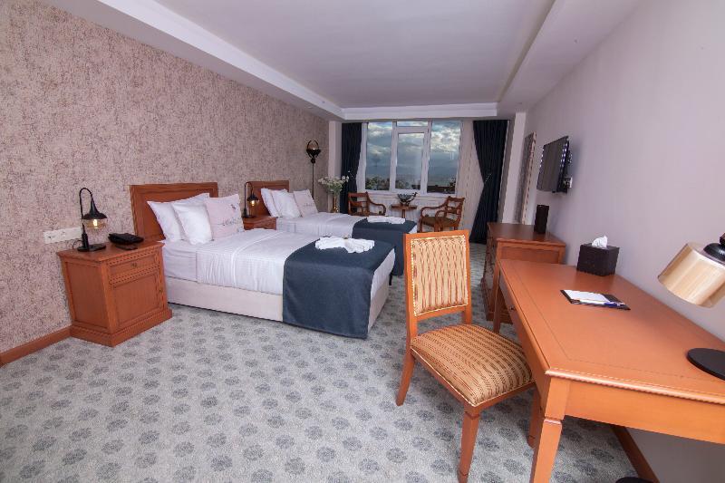 ตุซลา การ์เดน โฮเต็ล แอนด์ สปา Hotel Darica  ภายนอก รูปภาพ